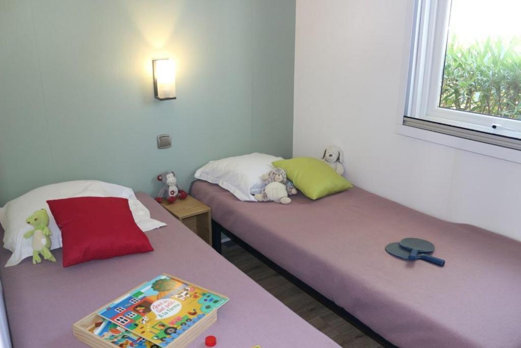 Camping Parc Mogador Sanary-sur-Mer Exterior photo