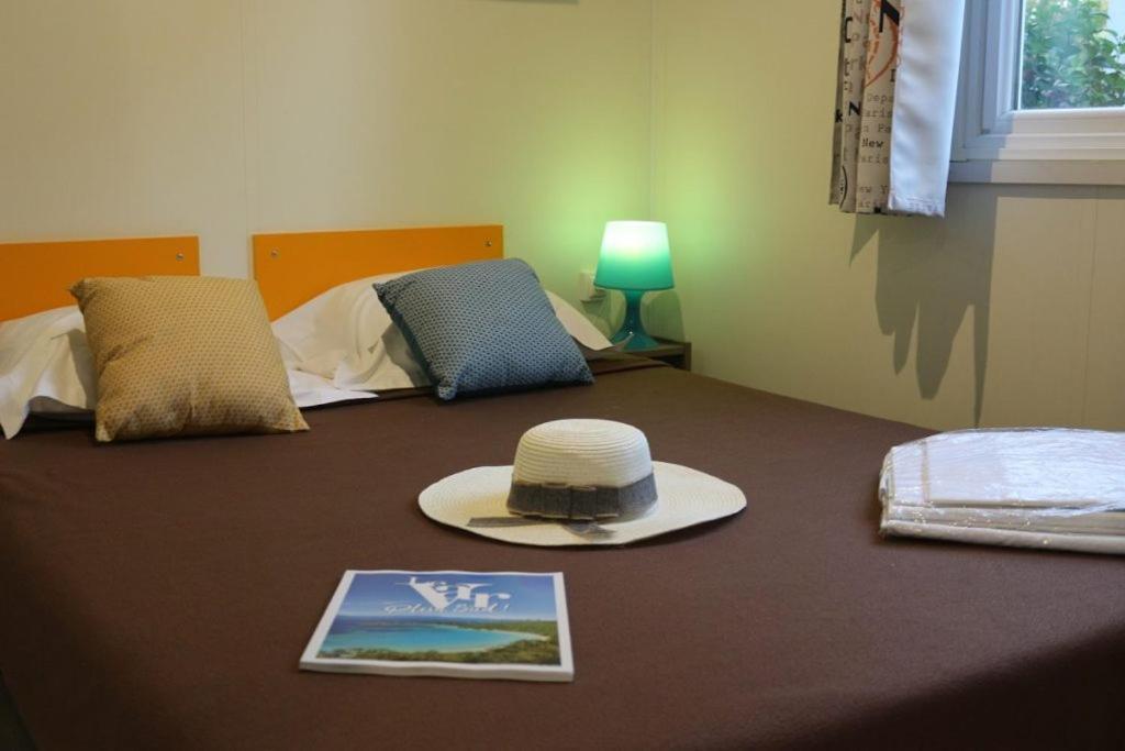 Camping Parc Mogador Sanary-sur-Mer Exterior photo